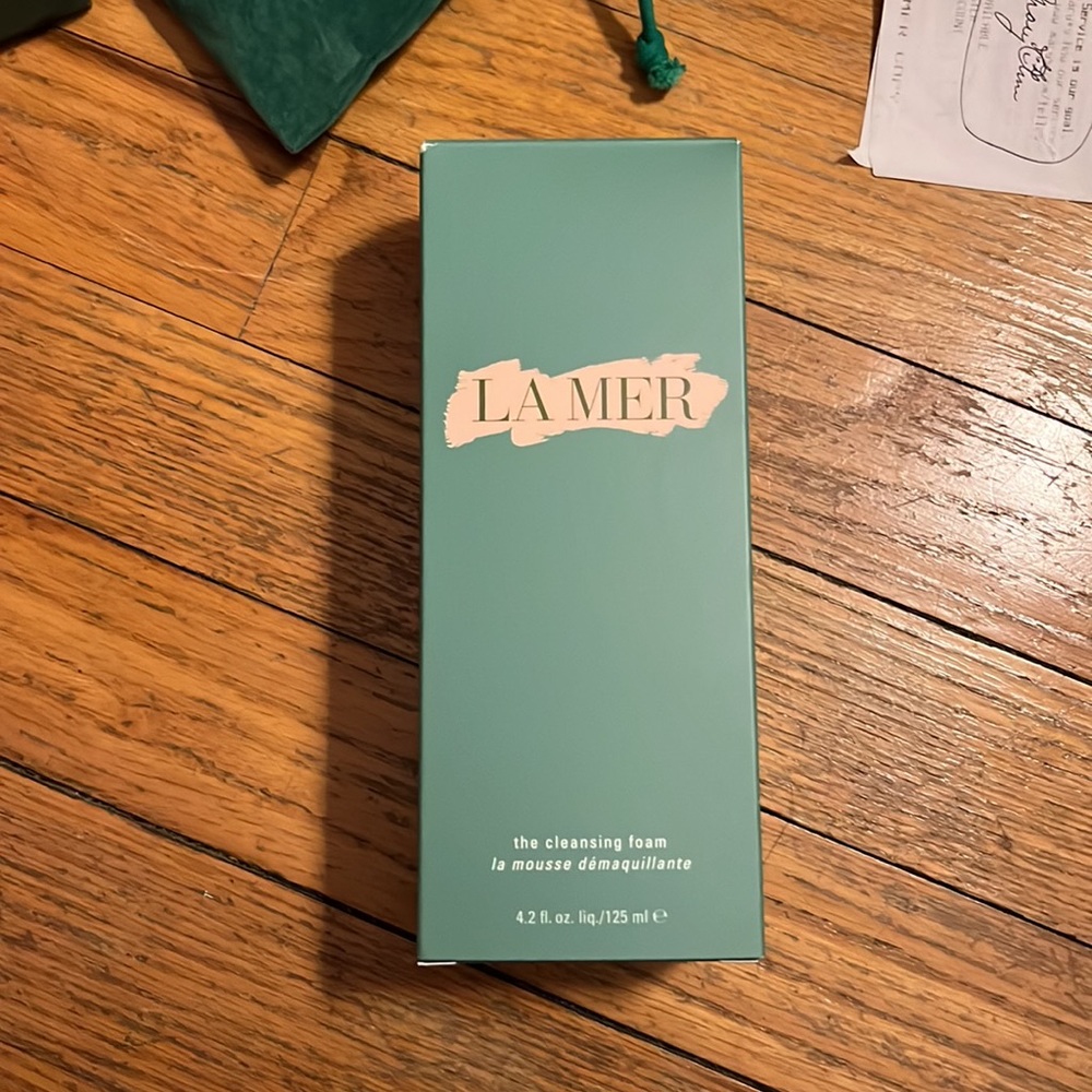 La Mer Velvet Pouch, Small Empty Gift Box, Empty Face Product Box ALL NEW - Picture 9 of 12